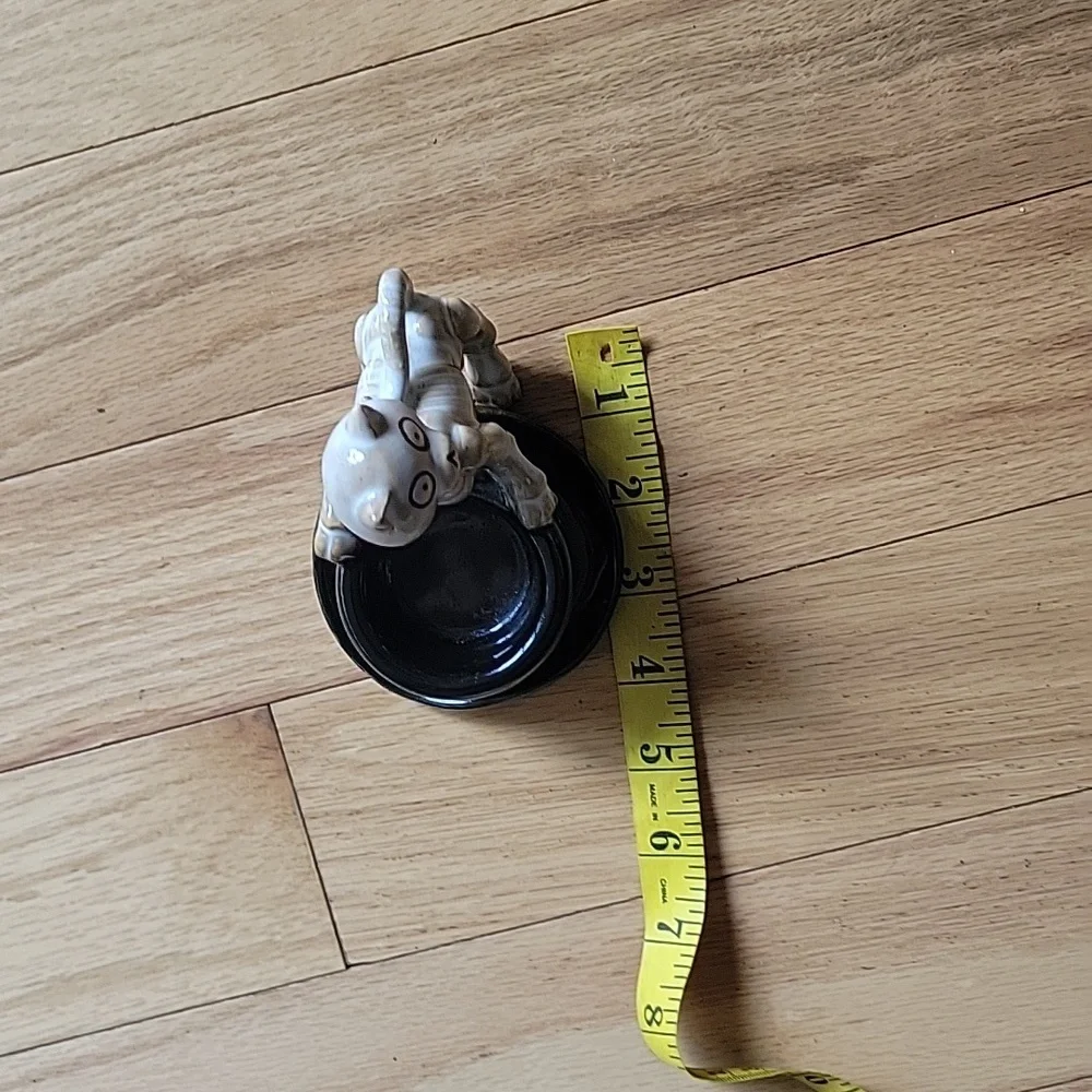 Yankee Candle 2012 Limited Edition Boney Bunch Skeleton Cat Tea Light Holder